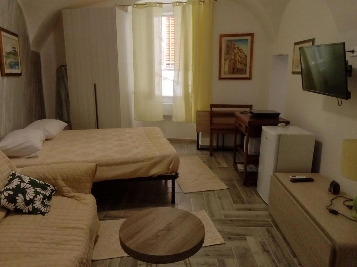Casa Vacanze Su Sorighe. Bosa Exterior foto