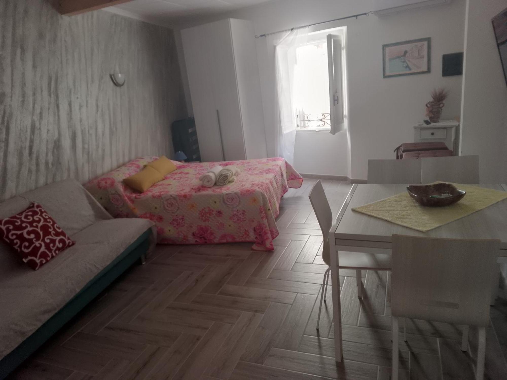 Casa Vacanze Su Sorighe. Bosa Exterior foto